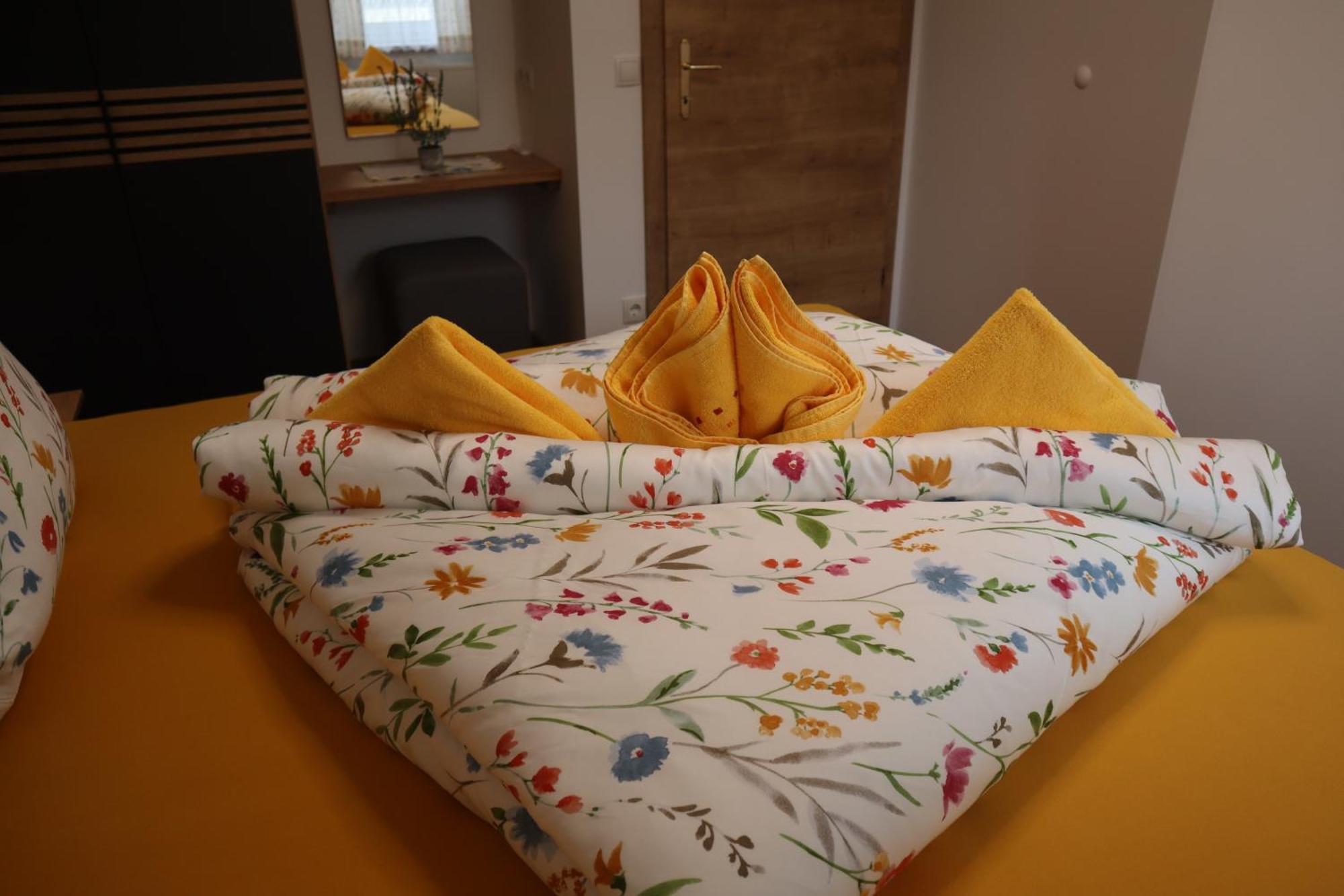 Landhaus-Appartements Warraich Schladming Eksteriør bilde